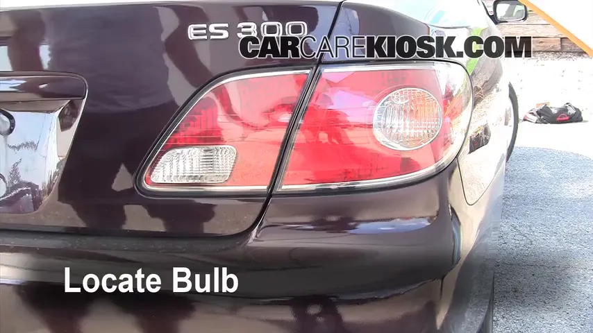 2002 Lexus ES300 3.0L V6 Lights Brake Light (replace bulb)
